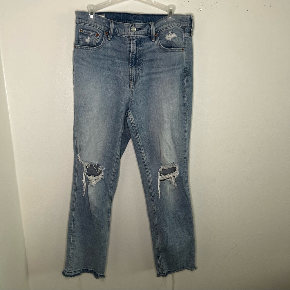 GAP Cheeky Straight High Rise Distressed Jeans